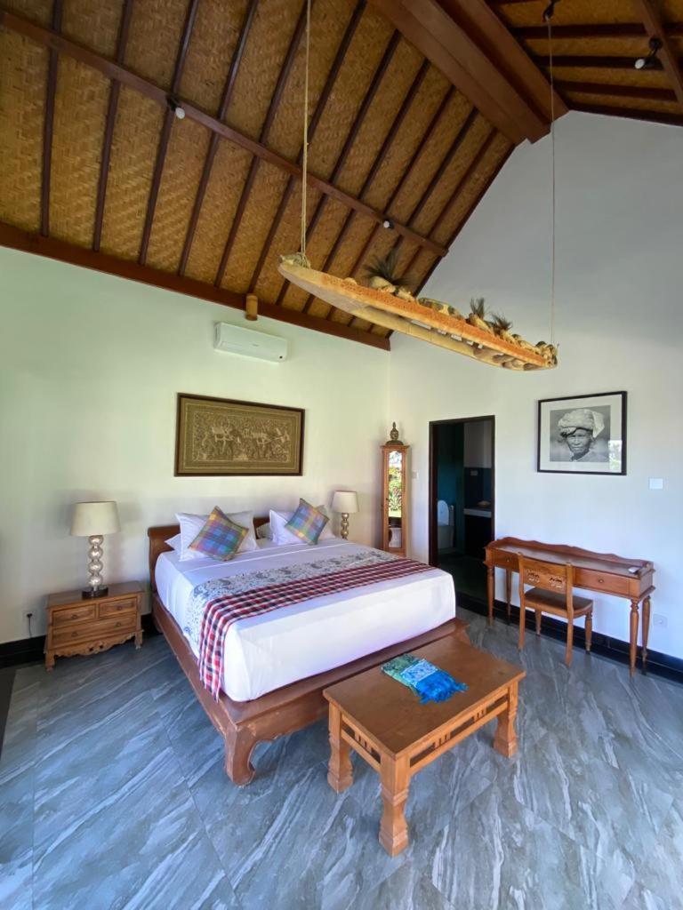 Puri Ayu Hotel Canggu  Exterior photo