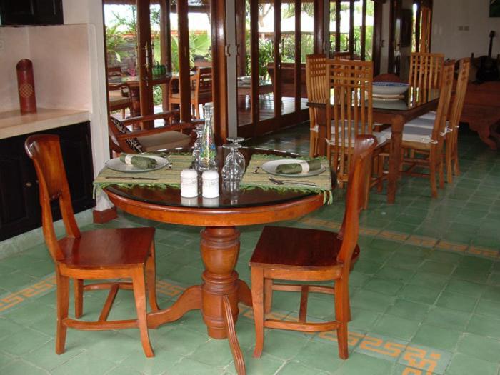 Puri Ayu Hotel Canggu  Exterior photo