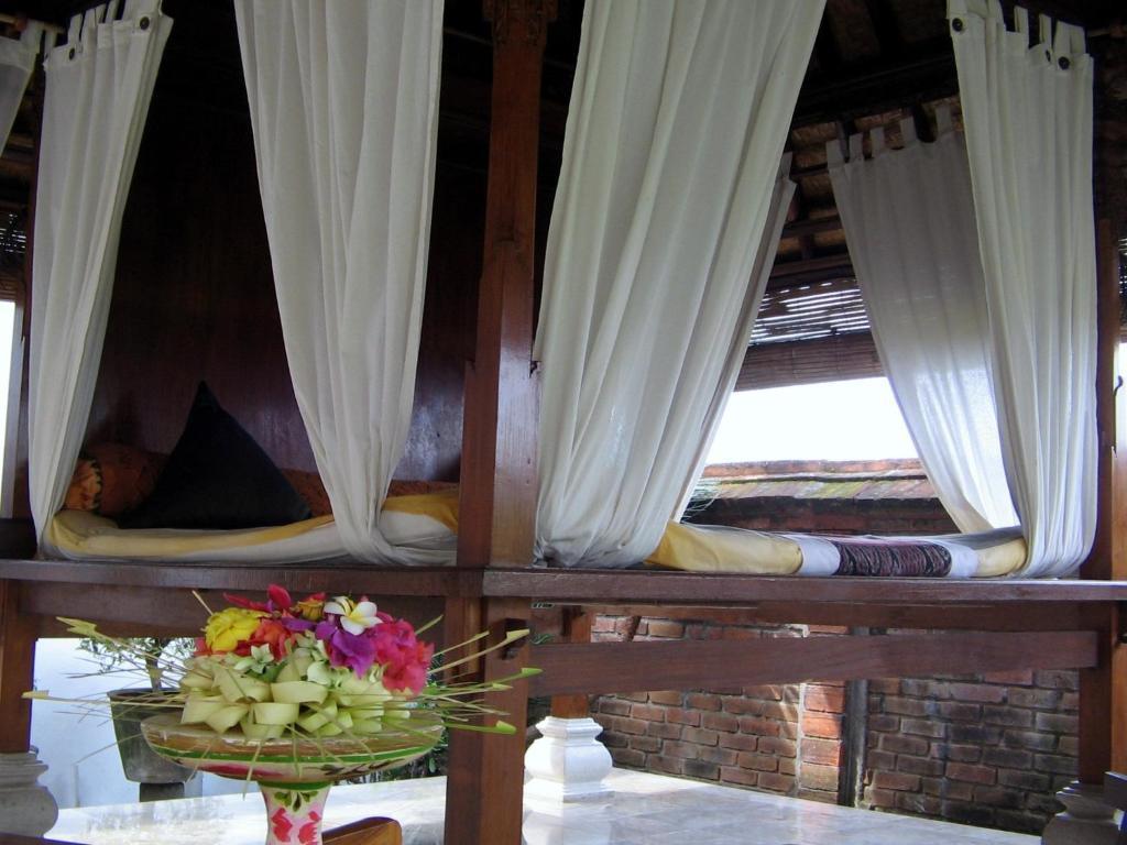 Puri Ayu Hotel Canggu  Exterior photo
